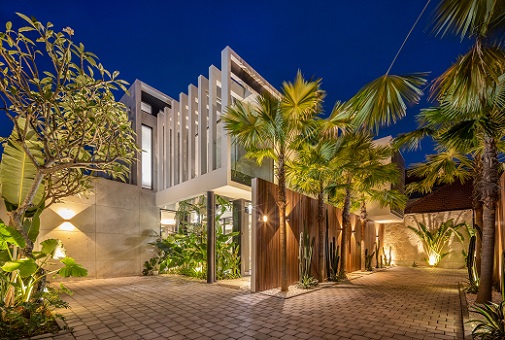 4BR Villa