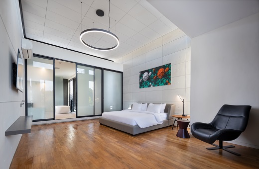 4BR Villa